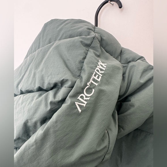 ARCTERYX women’s THORIUM hoody down size LARGE - Picture 7 of 11